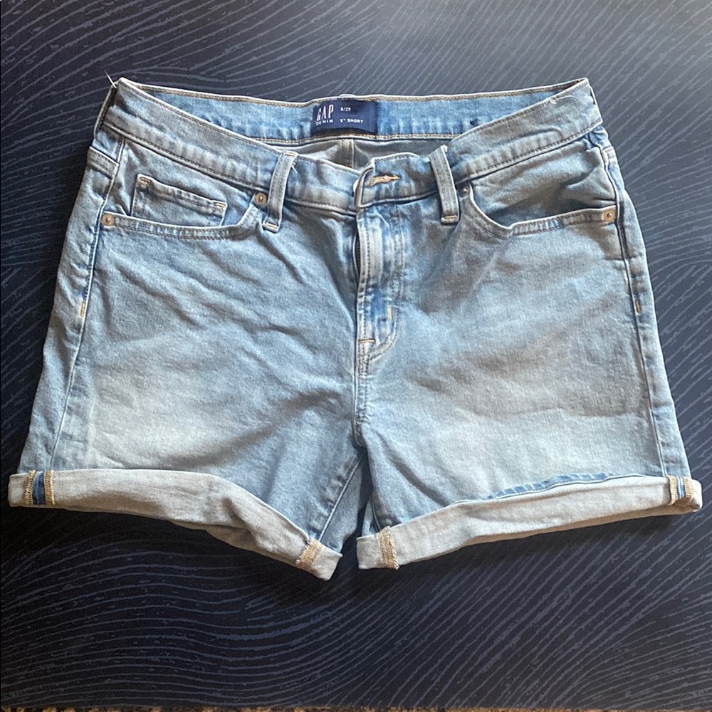 GAP Blue Jean Shorts Classic Light Wash